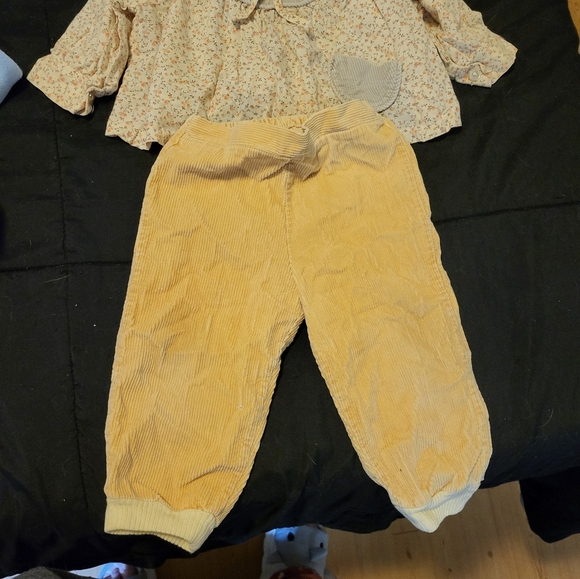 Childern outfits - Picture 4 of 5